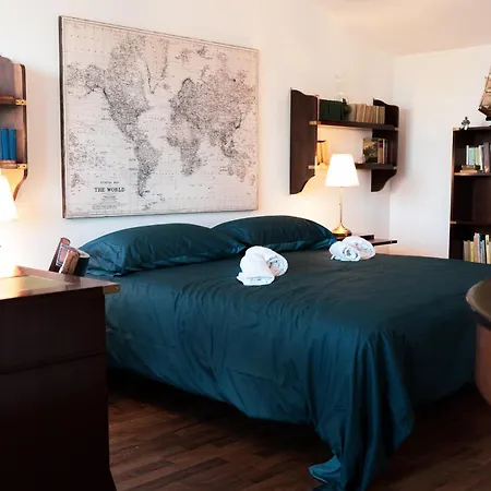 Guest house Admiral's